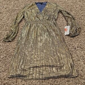 Maggy London Gold Metallic Pleated Midi Dress Long Sleeve V-Neck NWT Size 0